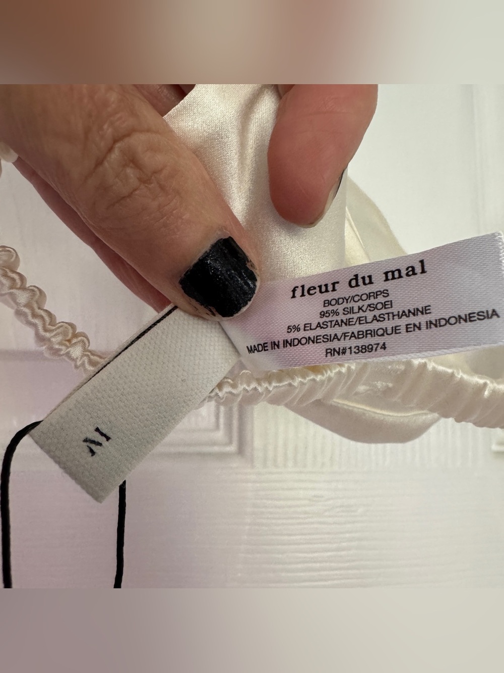 FLEUR DU MAL | NWT Luxe Triangle Bra MEDIUM - ivory - Picture 6 of 7